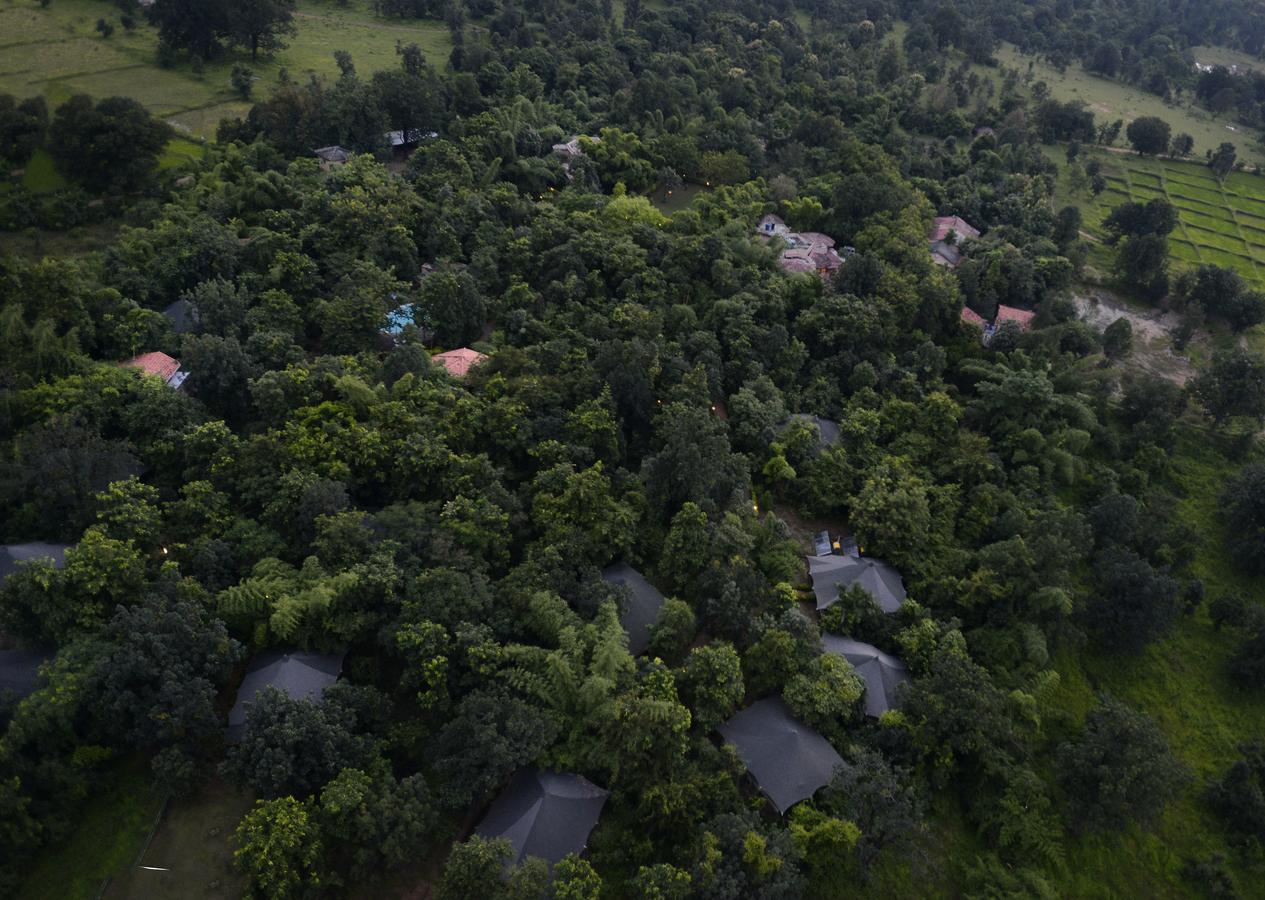 Pench Jungle Camp Hotel Khawasa Ngoại thất bức ảnh