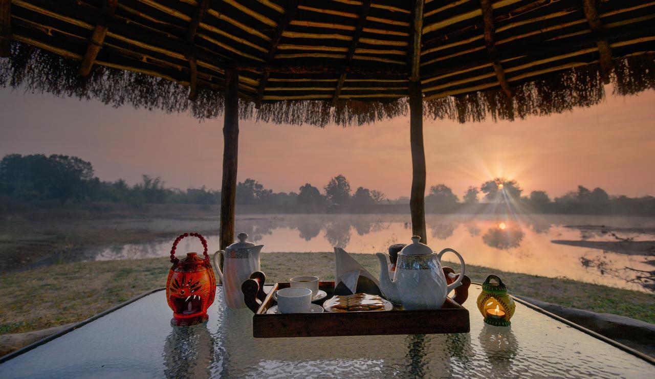 Pench Jungle Camp Hotel Khawasa Ngoại thất bức ảnh
