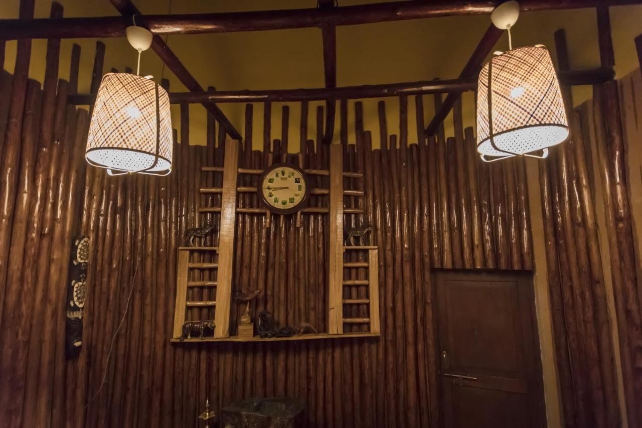 Pench Jungle Camp Hotel Khawasa Ngoại thất bức ảnh