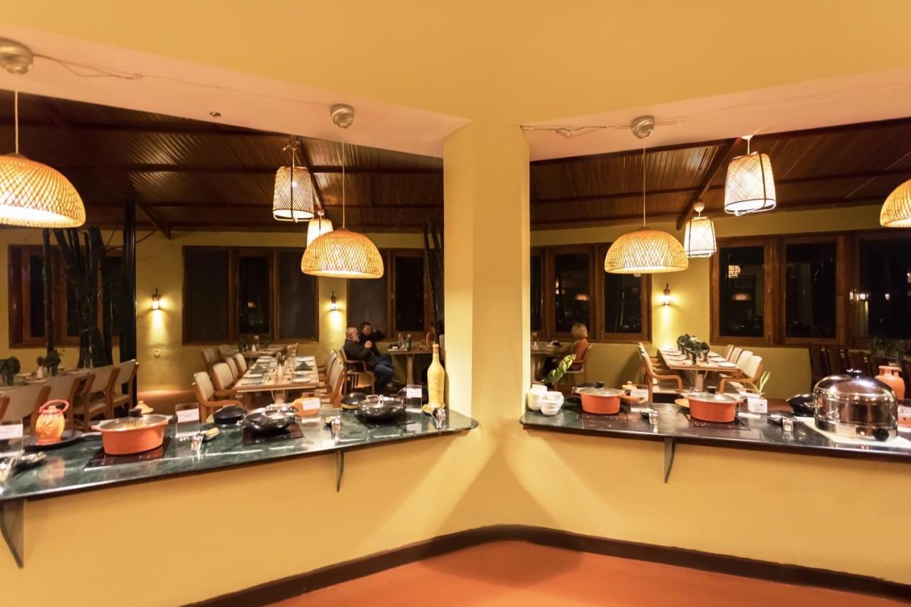 Pench Jungle Camp Hotel Khawasa Ngoại thất bức ảnh