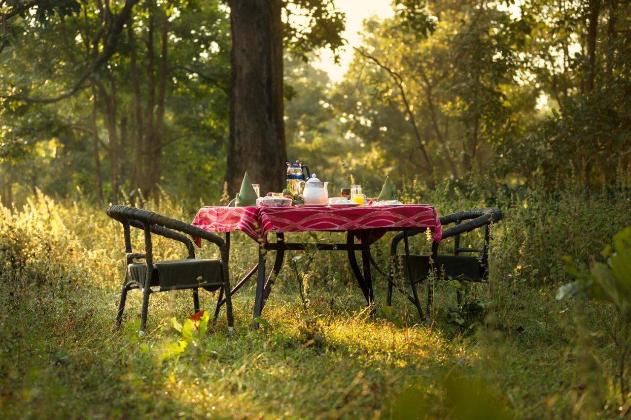 Pench Jungle Camp Hotel Khawasa Ngoại thất bức ảnh